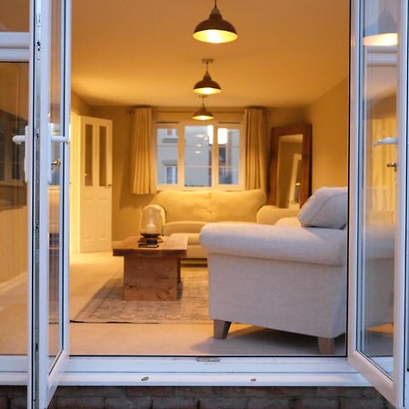 Luxury 6-Bedroom House 5 Minutes From Bicester Village Shopping Outlet Chesterton  Bagian luar foto
