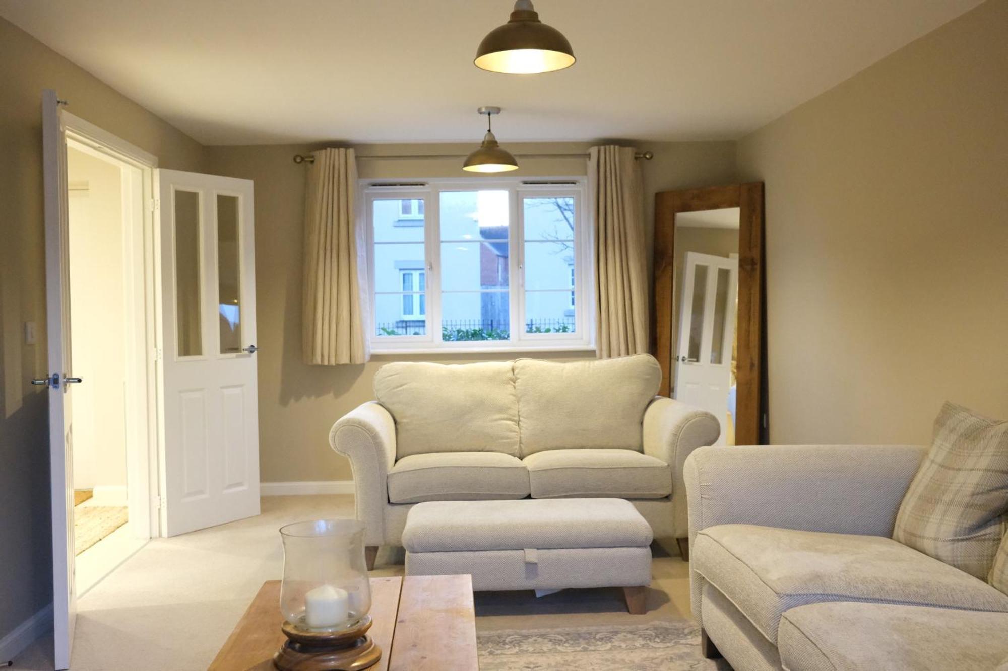 Luxury 6-Bedroom House 5 Minutes From Bicester Village Shopping Outlet Chesterton  Bagian luar foto