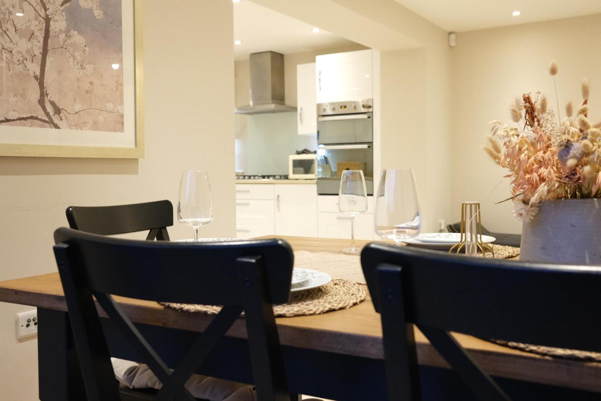 Luxury 6-Bedroom House 5 Minutes From Bicester Village Shopping Outlet Chesterton  Bagian luar foto