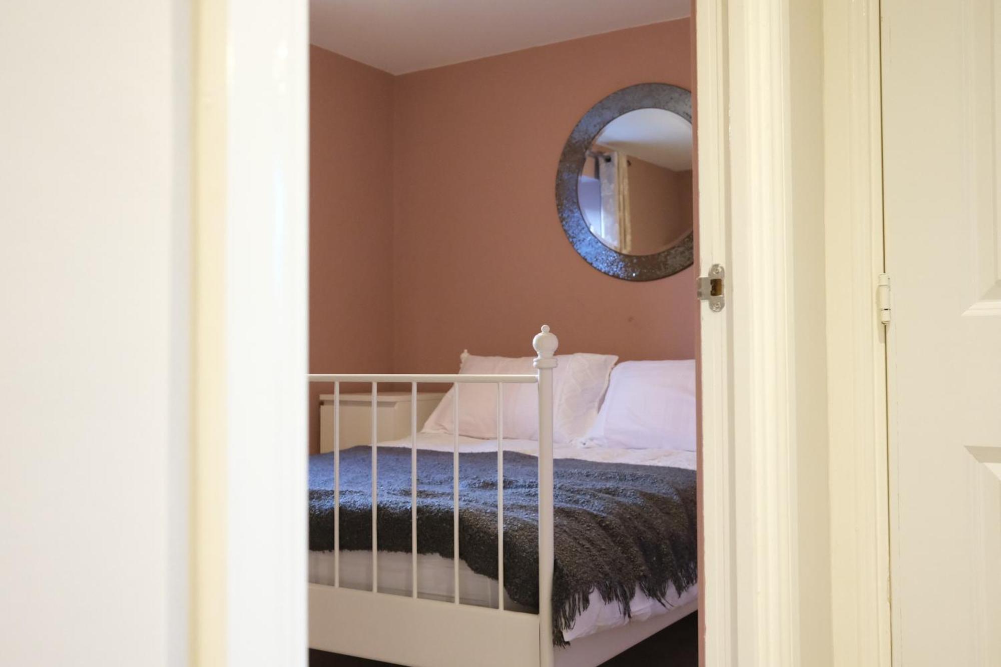 Luxury 6-Bedroom House 5 Minutes From Bicester Village Shopping Outlet Chesterton  Bagian luar foto